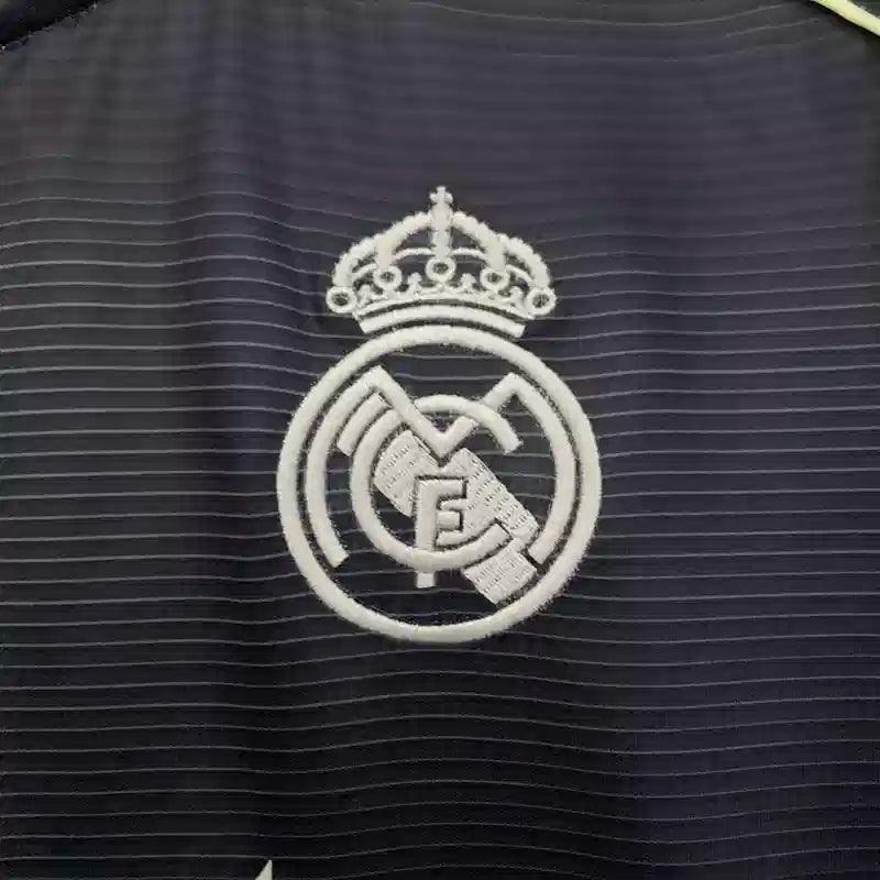 REAL MADRID AWAY 25/26 - SET VERSION